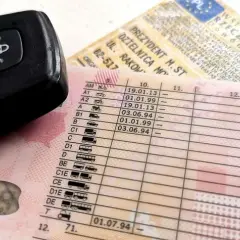 Ile jest ważna teoria na prawo jazdy? Kluczowe informacje i terminy