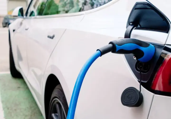 Ile kosztuje jazda samochodem elektrycznym? Nie daj się zaskoczyć!