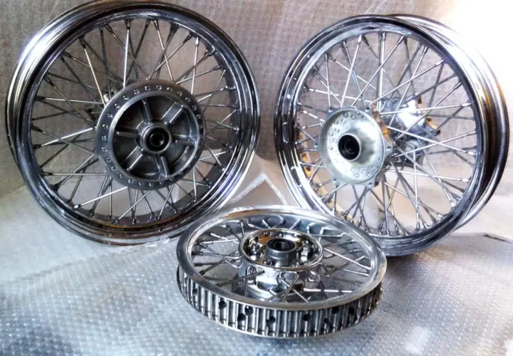 Ile kosztuje centrowanie koła motocyklowego? Sprawdź ceny i porady