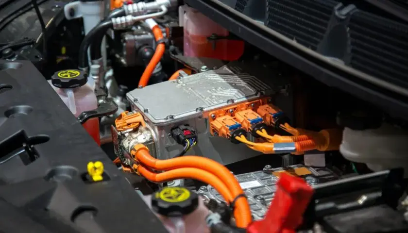 Jak działa silnik elektryczny w samochodzie? Zaskakujące fakty i mechanika