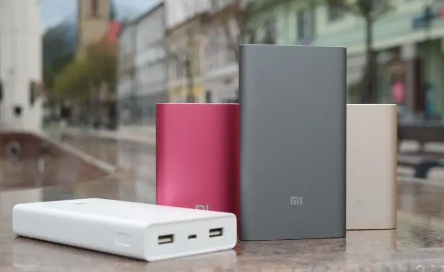 Jaki powerbank do samochodu? Wybierz najlepszy model z funkcją jump-starter