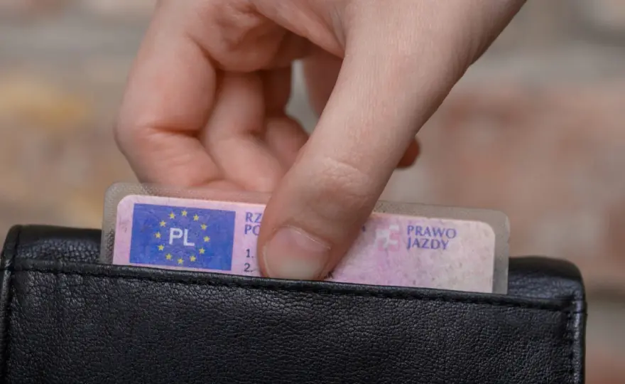 Czy na 50cc trzeba mieć prawo jazdy? Sprawdź ważne informacje